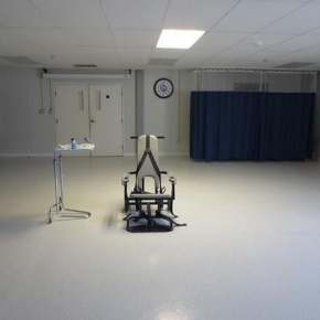 Toward the Use of Hunger as a Control Mechanism for Dancers, Performers and Prisoners Toward the Use of Hunger as a Control Mechanism for Dancers, Performers and Prisoners